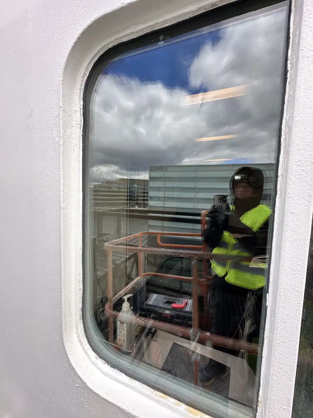 The same window on Nordic Crown after polishing
