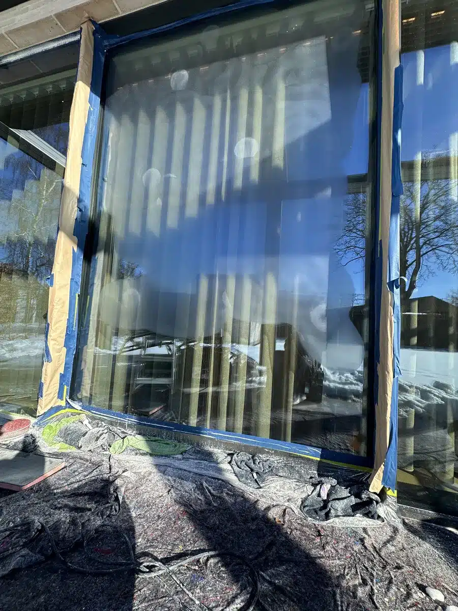 Rude afdækket med tape før slibning i Risskov